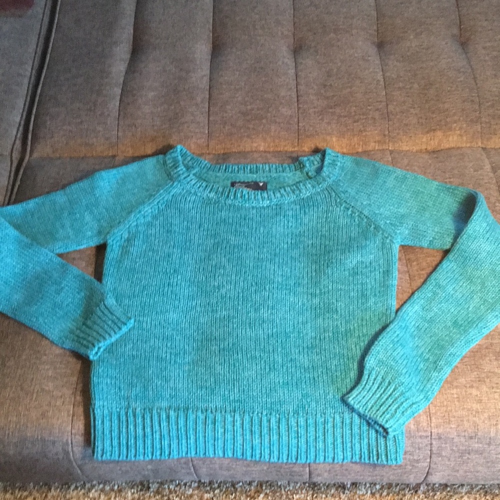 Turquoise knitted sweater  M juniors